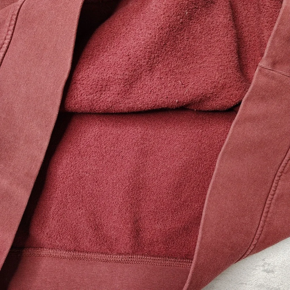 Levi's Relaxed Graphic Hoodie Mens XL Burgundy Red Logo Pullover Fleece Top